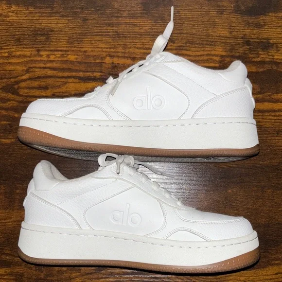 Alo White Sneakers - Picture 6 of 9